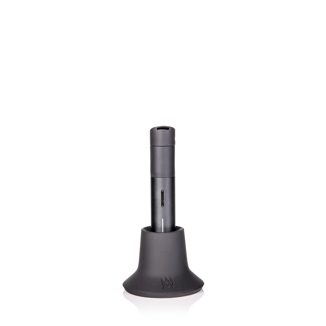 MJ ARSENAL PIVOT DOCK
