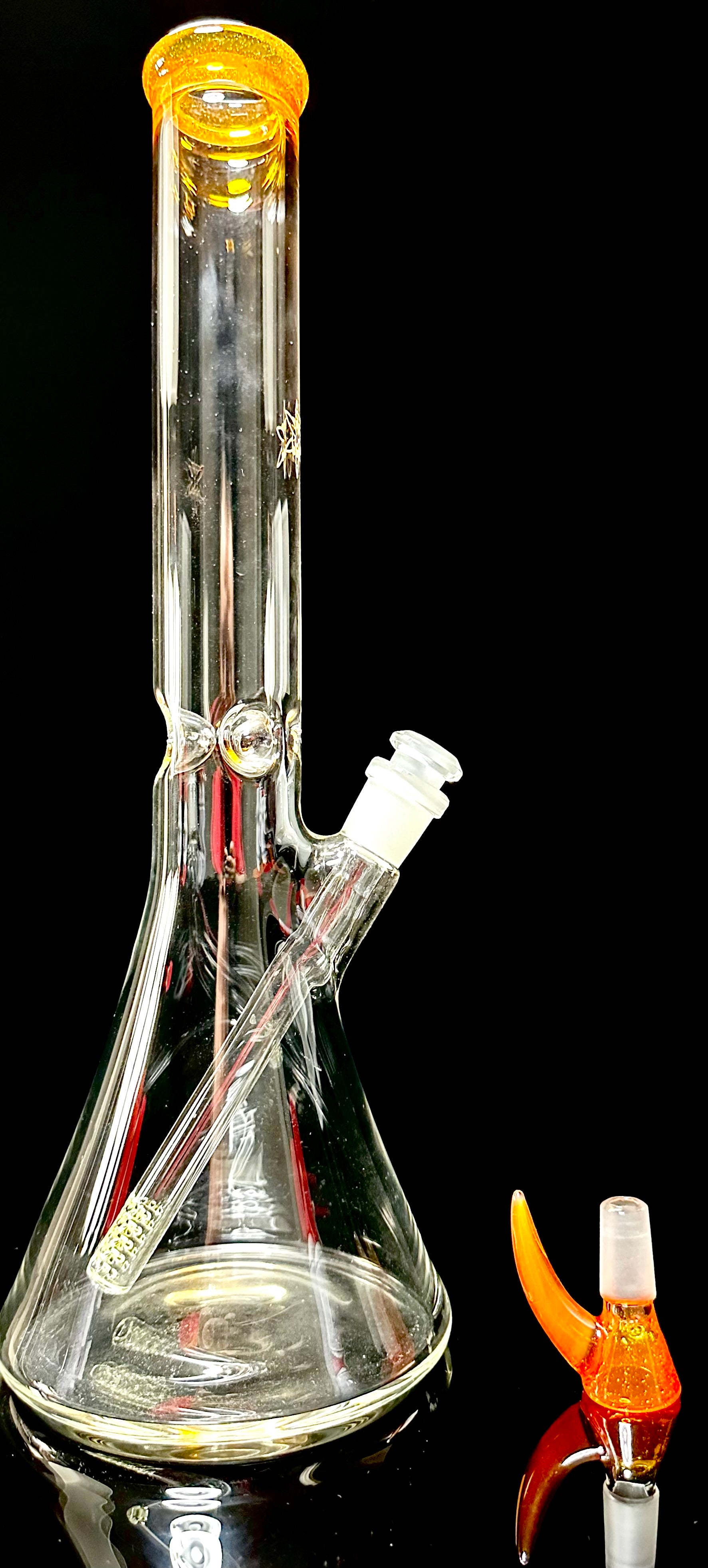 ILL Glass Thomas's Orange 15.5" Beaker