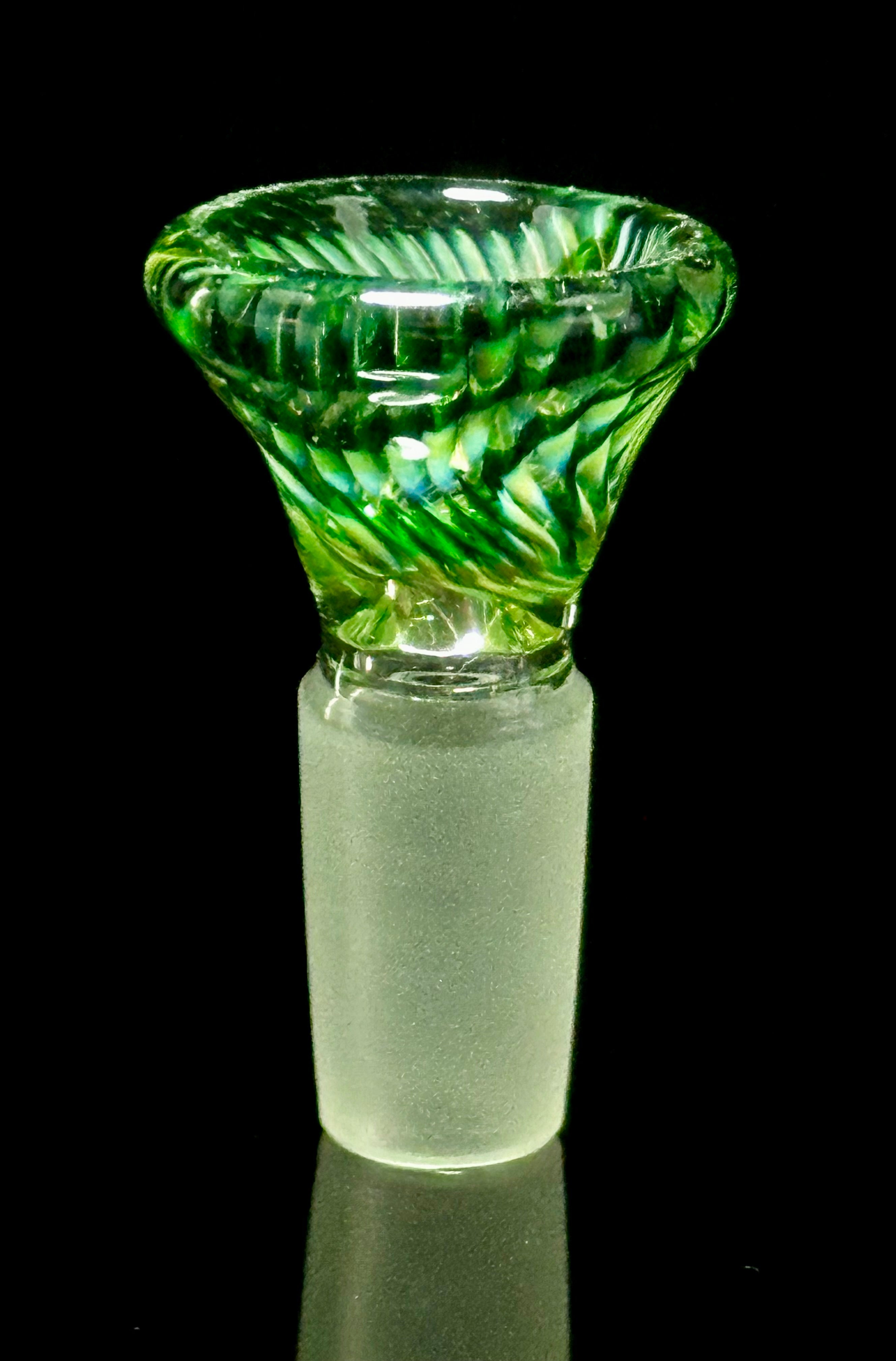 Dosh World 14mm Single Hole Green Fumed Slide