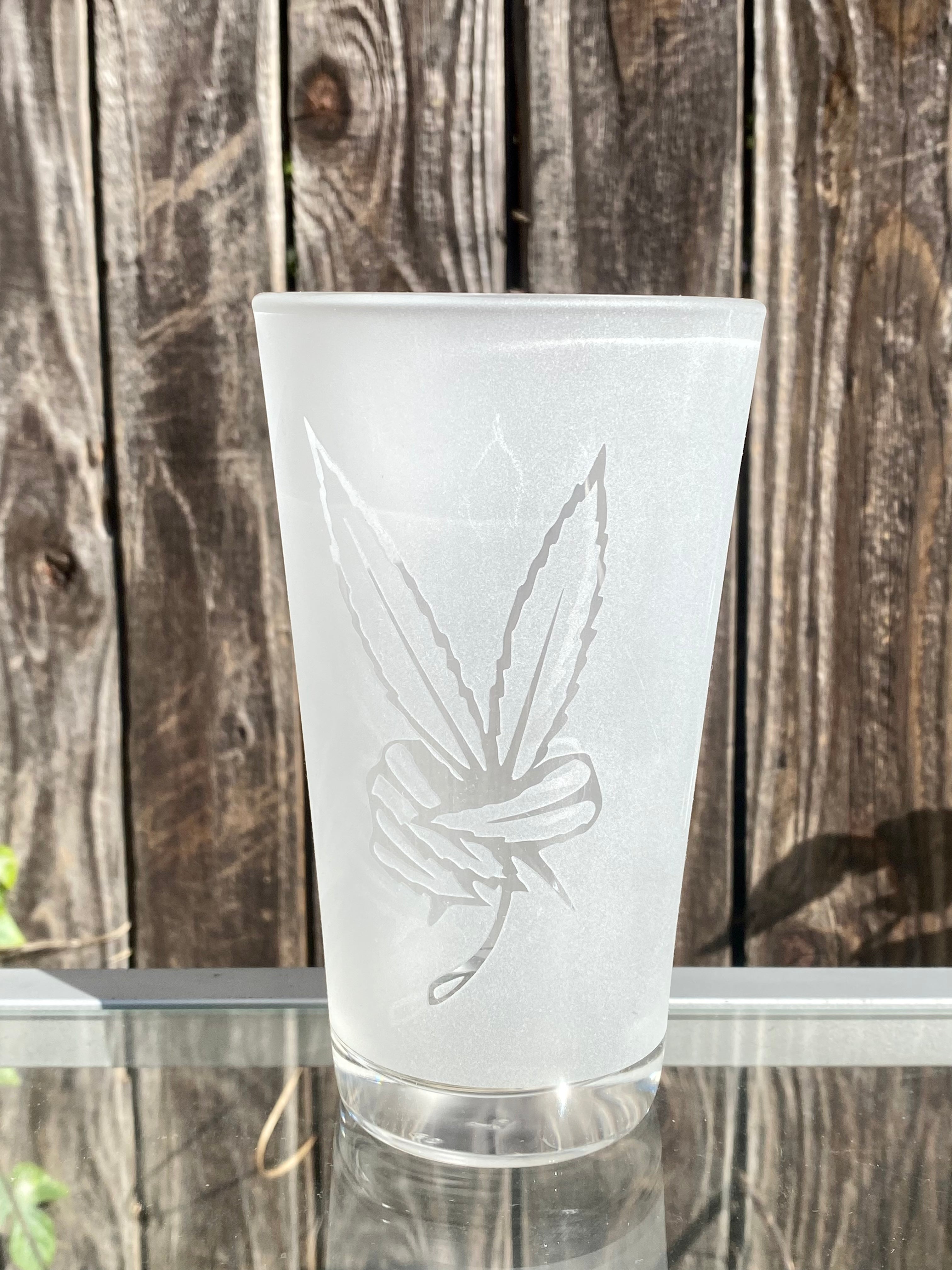 Lord Kramdar Sandblasted Pint Glass