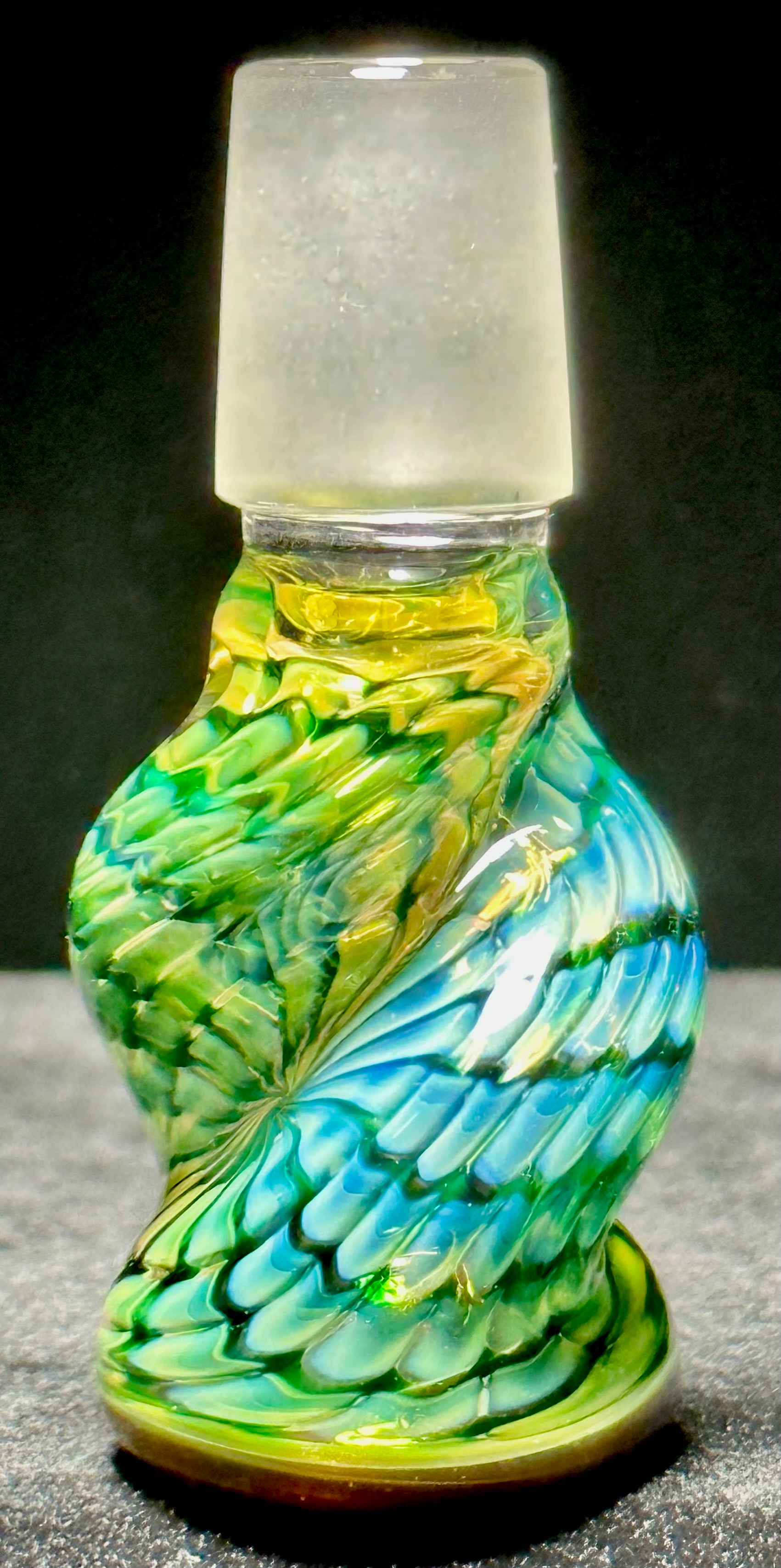 Dosh World 18mm Twisted Fumed Slide Green