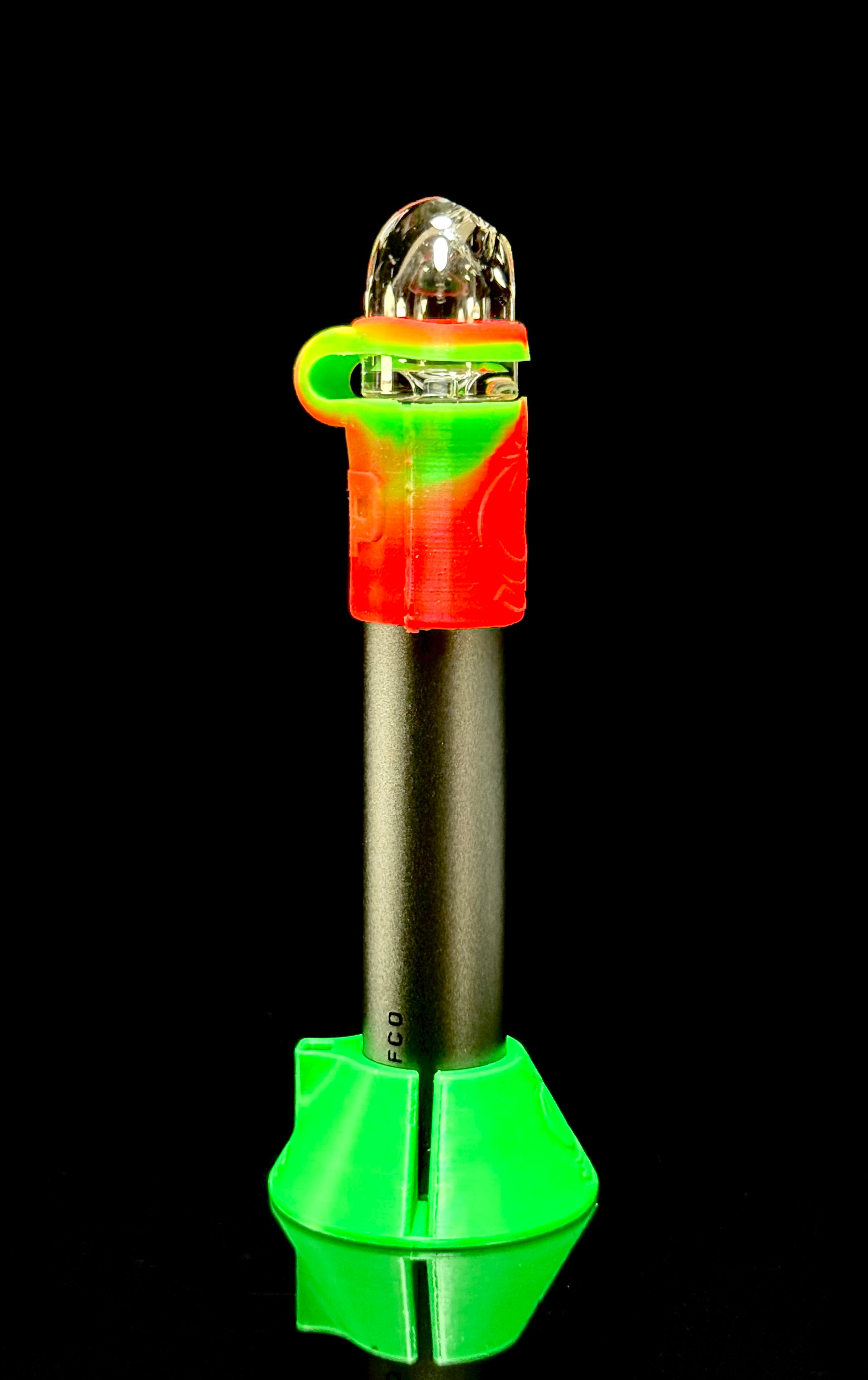 One Trick Pony Glass Pivot Tether & Stand Set Red/Green