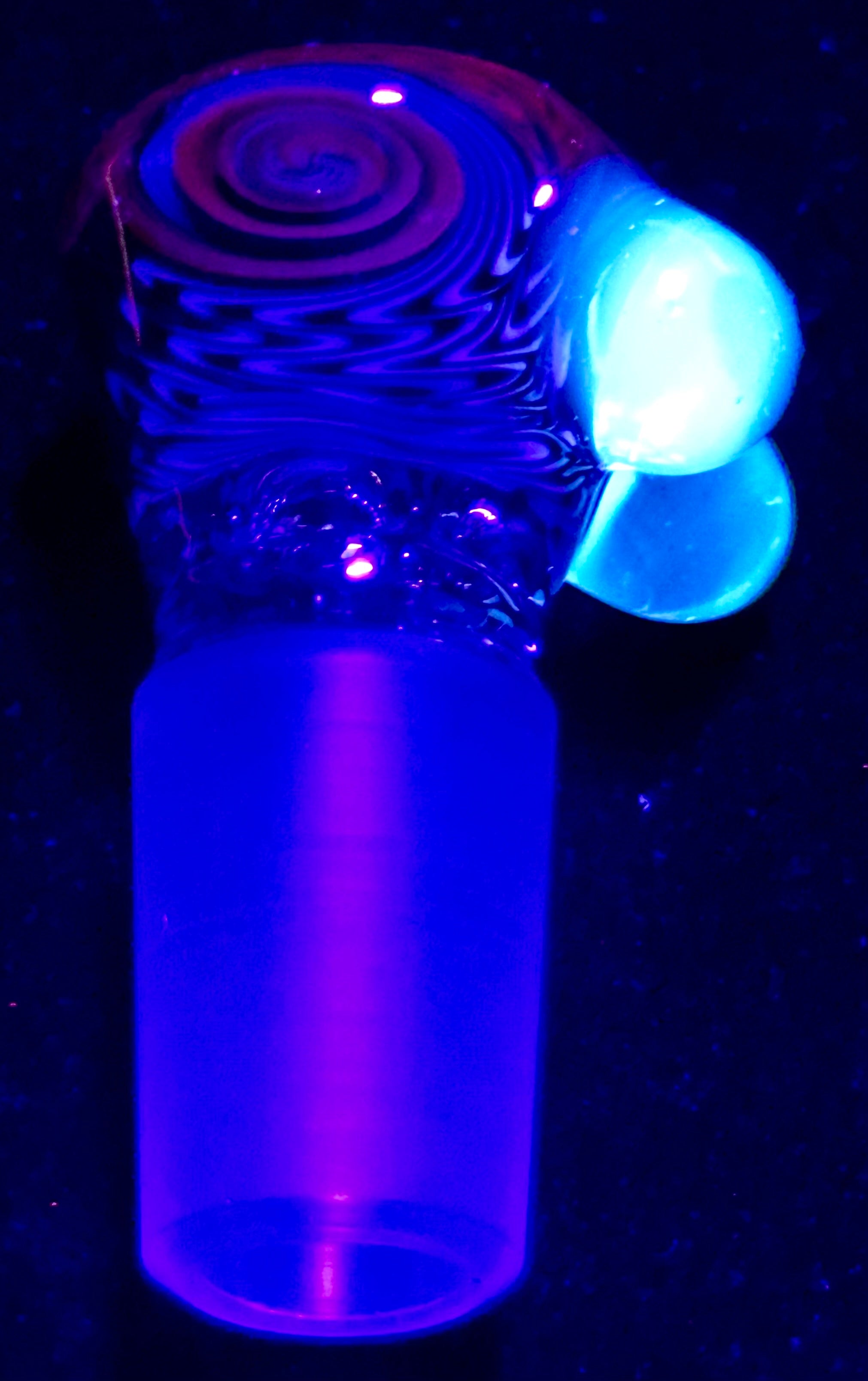 Titz Glass 18mm UV Linework Multi-Hole Slide
