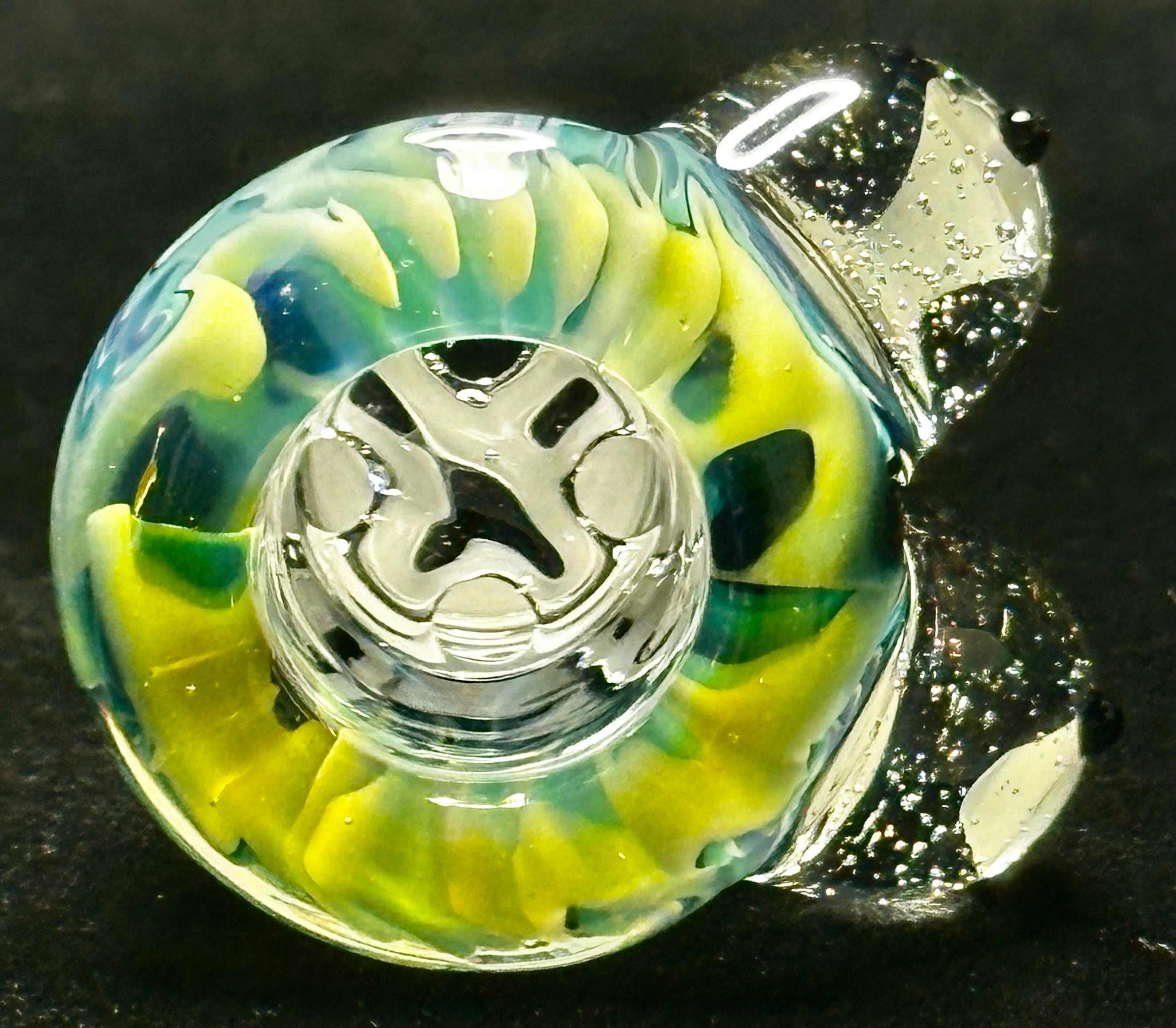 Titz Glass 18mm UV Wigwag Multi-Hole Slide