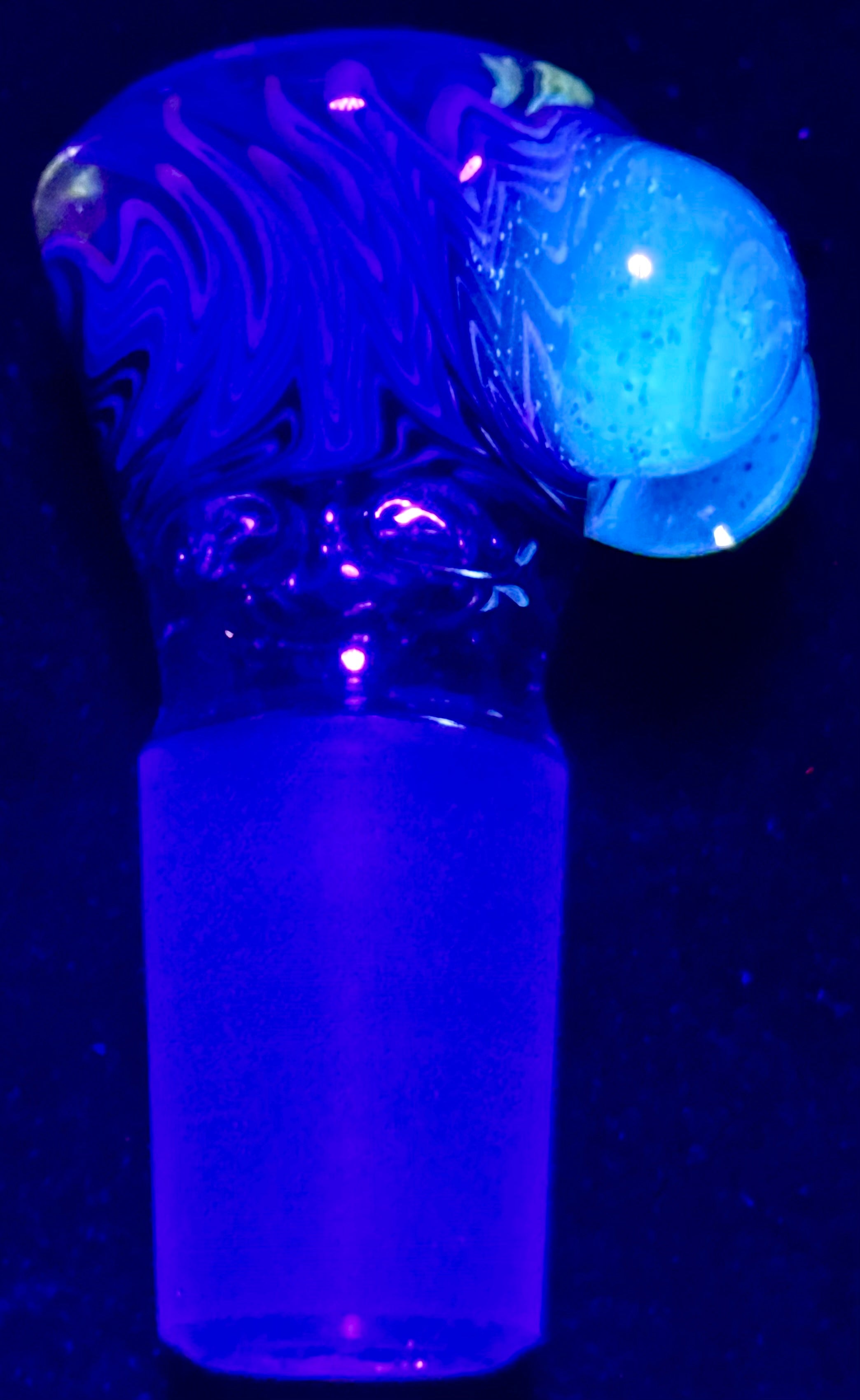 Titz Glass 18mm UV Wigwag Multi-Hole Slide