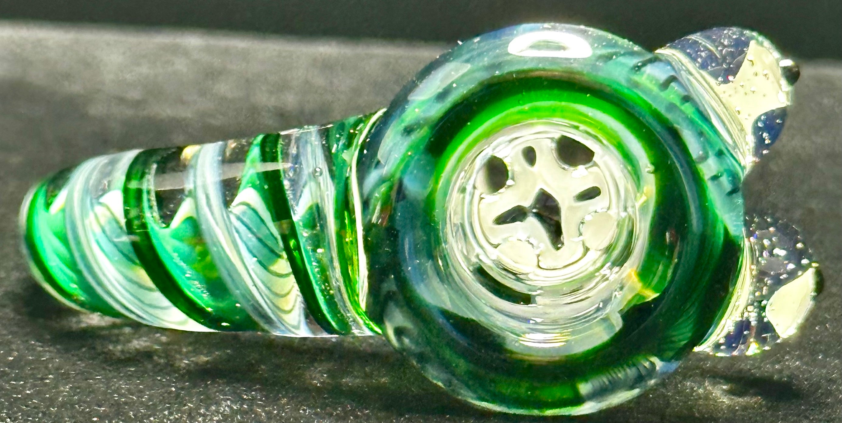 Titz Glass 18mm UV Horned Linework Multi-Hole Slide