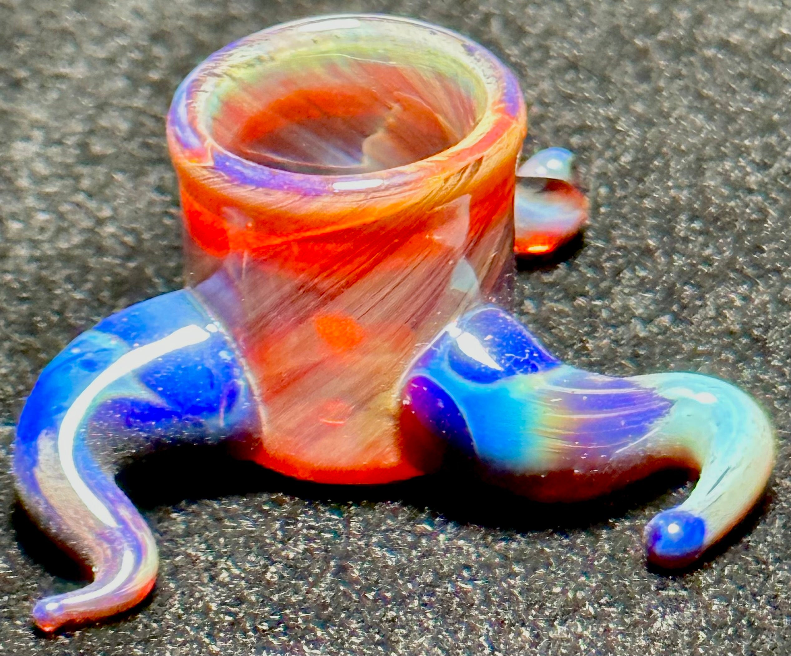Getz Glass Seedling Bubble Cap Red with Stand