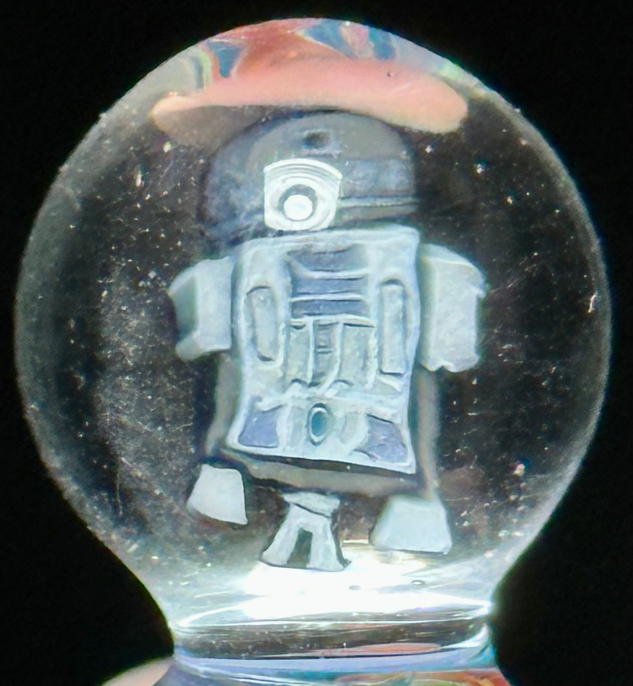 Future Glass Art Linework Wig Wag Carb Cap with R2-D2 Millie