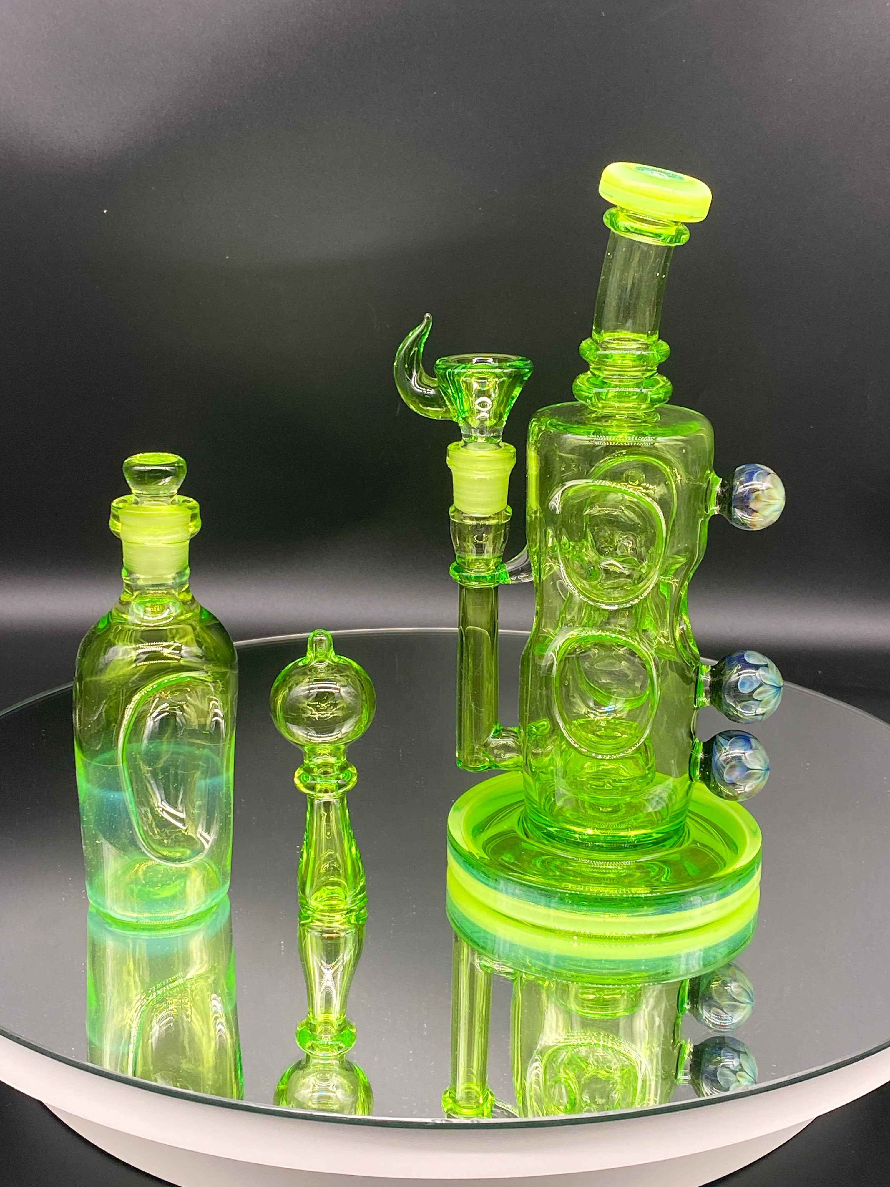 Davin Titland FULL COLOR Custom Rig with Marbles - TheSmokeyMcPotz Collection 