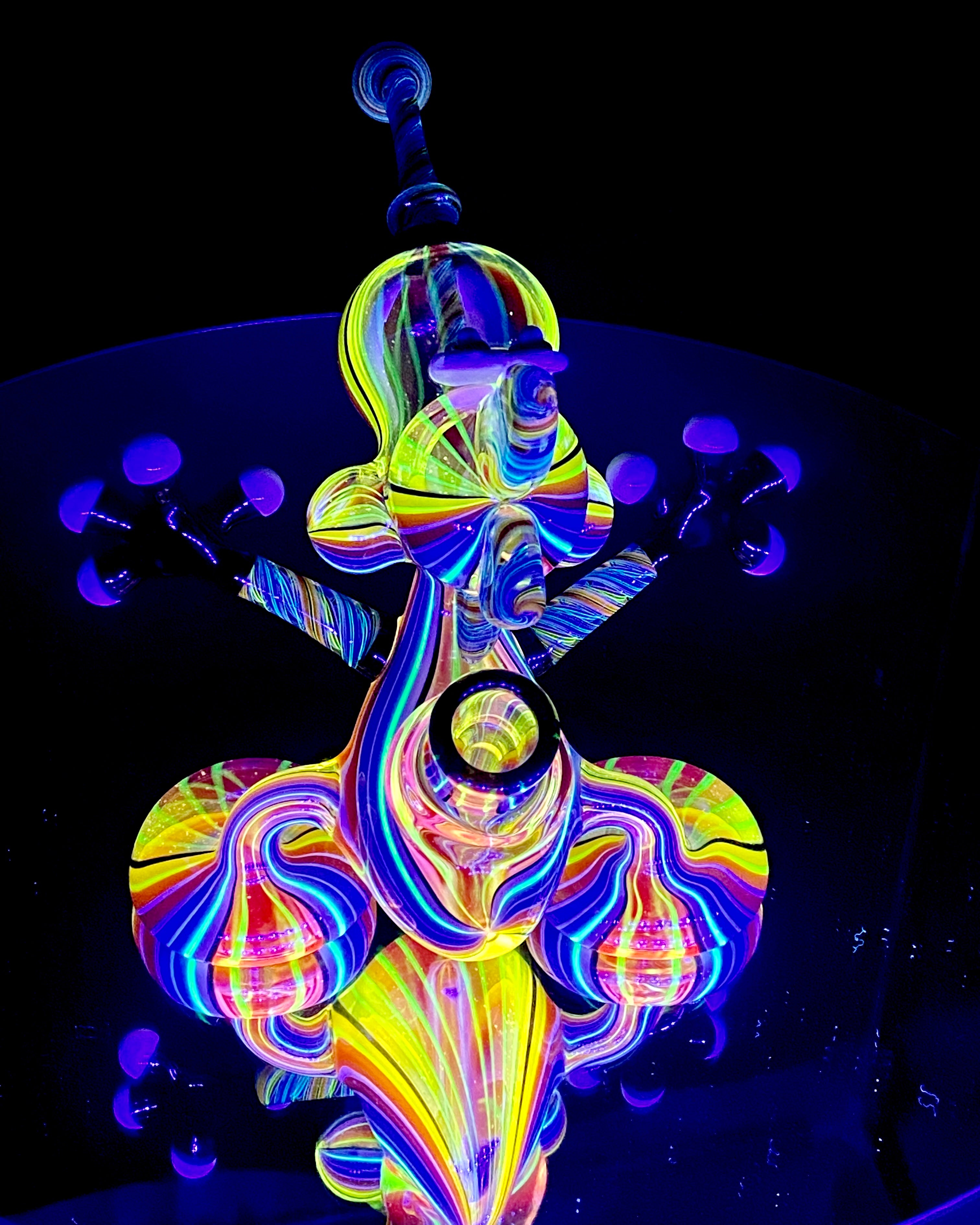 Lee Machine x Global Glassworks Collab Full UV Yoshi 14mm - TheSmokeyMcPotz Collection 