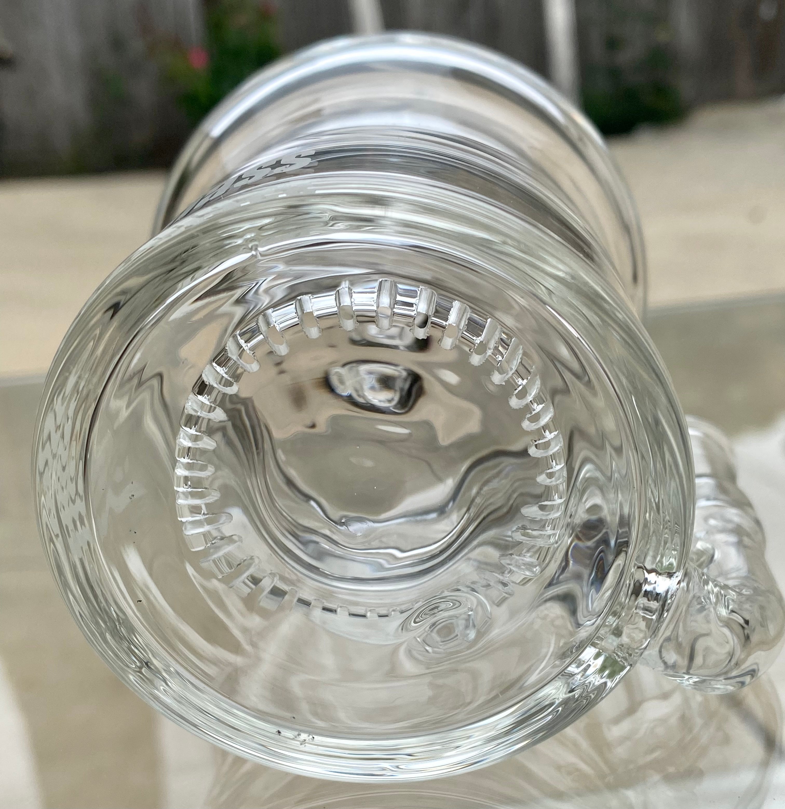 LIMITLESS GLASS CUPHOLDER RIG