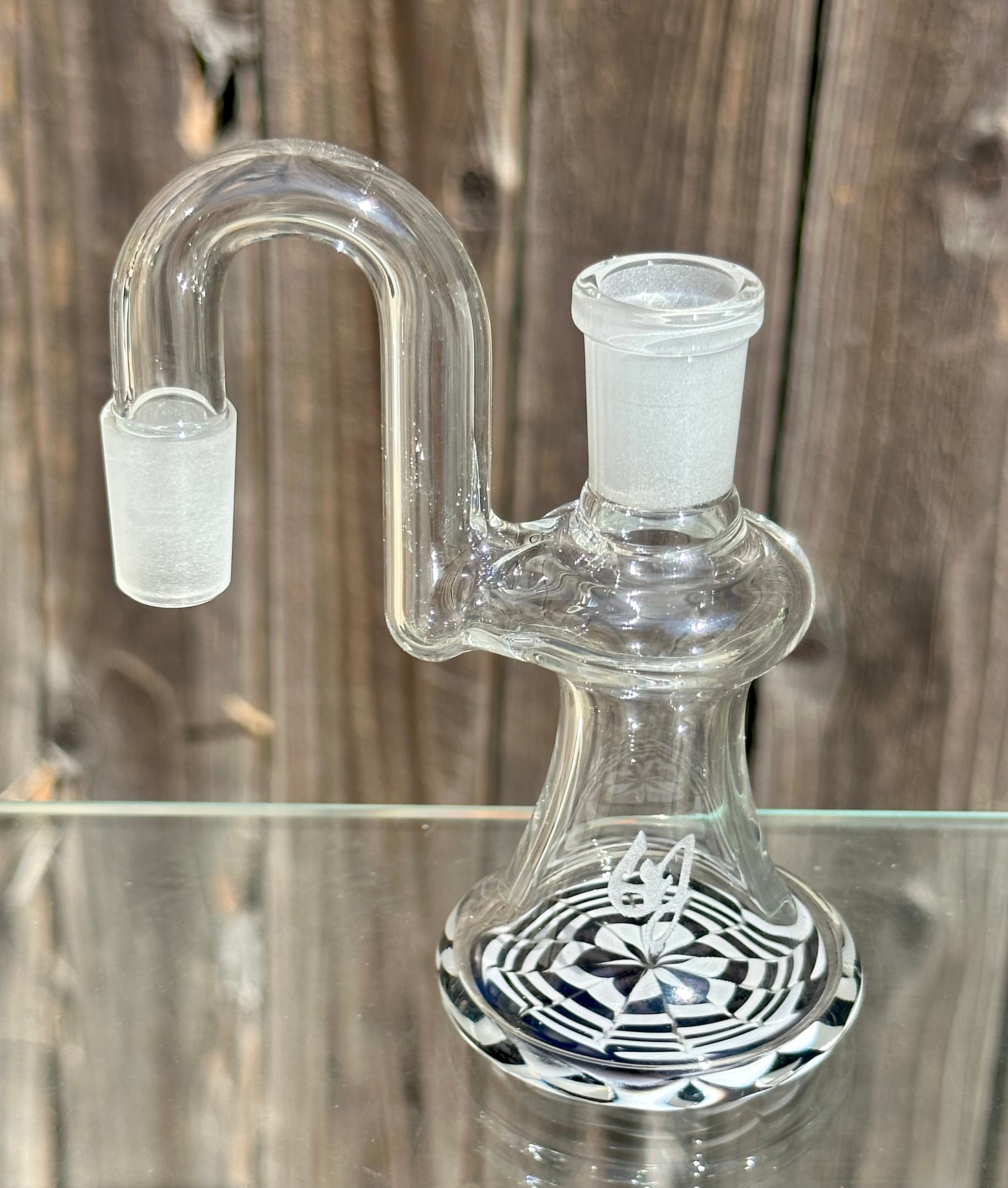 OJ Flame Black & White 14mm 90 Degree Dry Catch