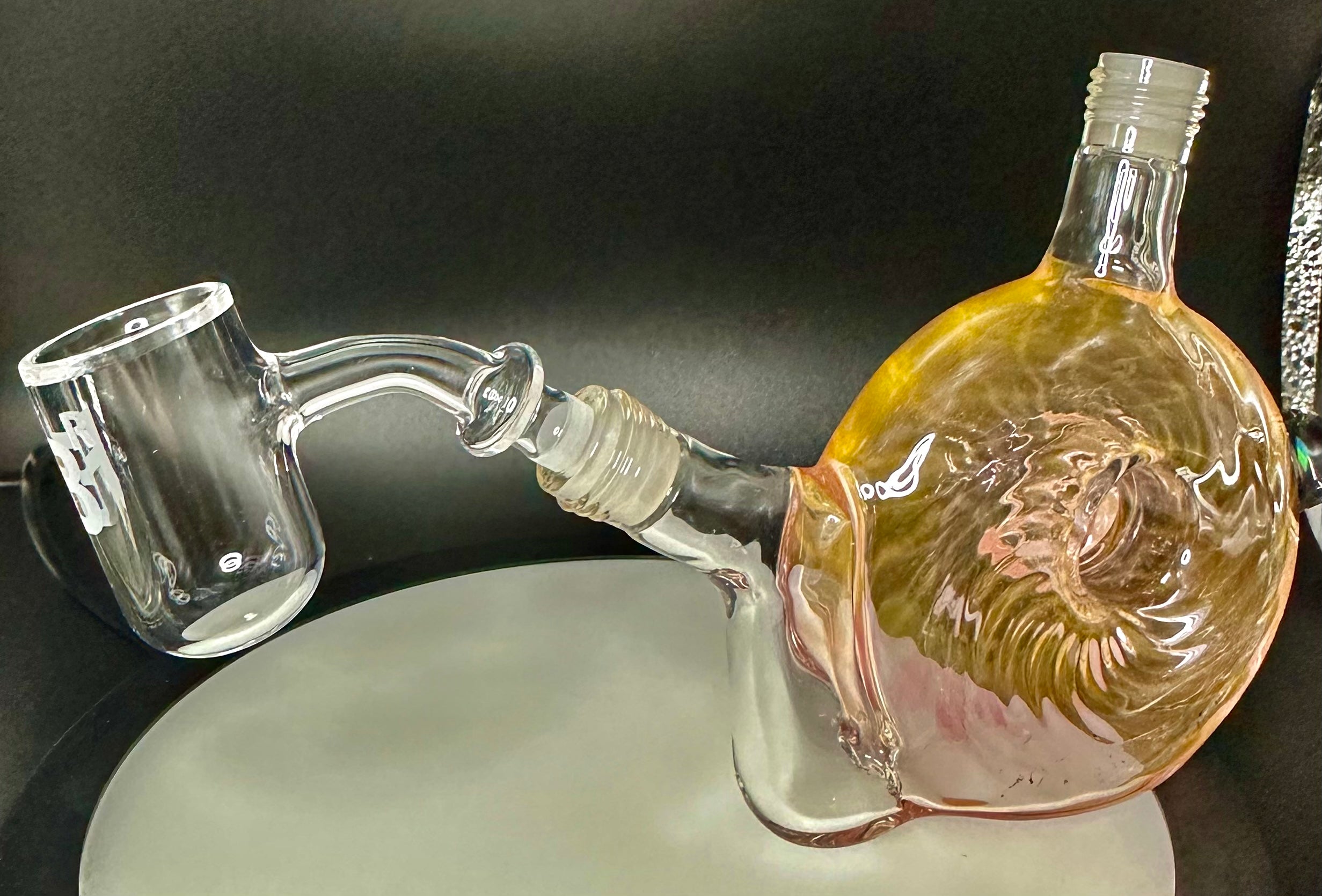DESHIELDS PINK FUME FLASK RIG