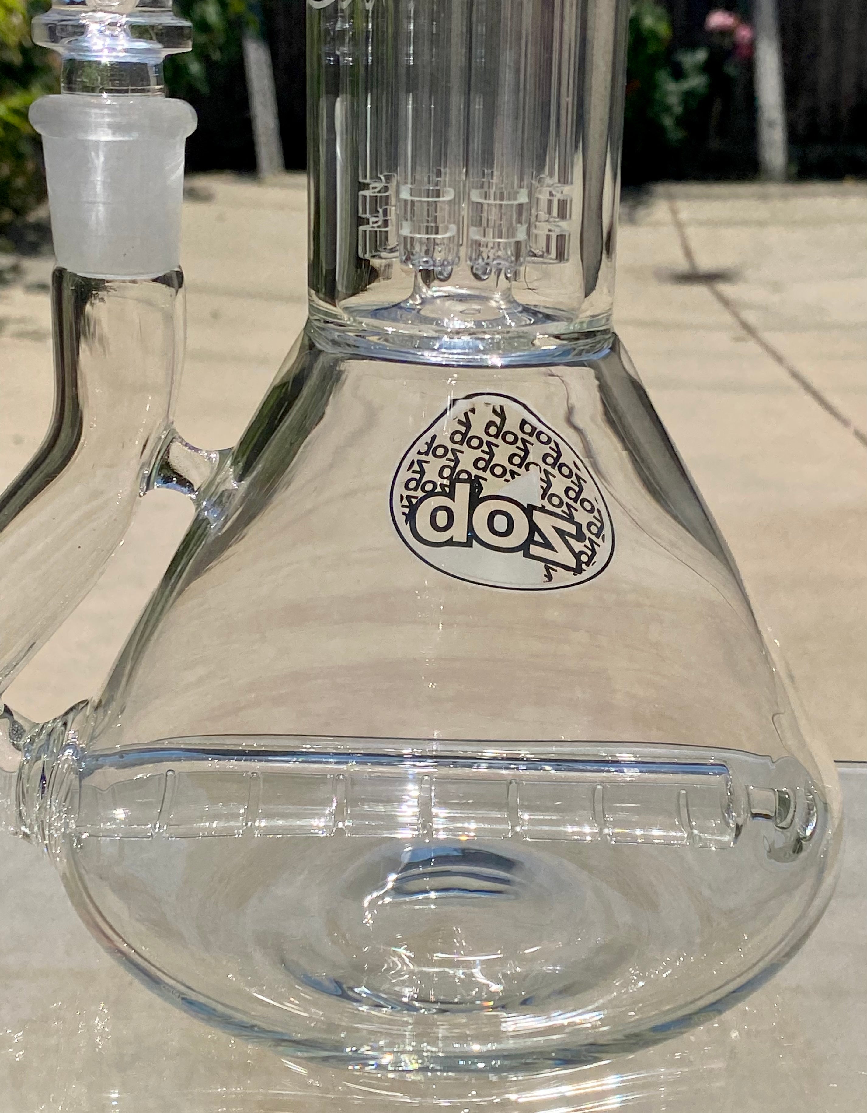 Zob 16 inch Stemless Inline Diffused Beaker Wubbler with 8 Arm Tree Percolator Black & White Label