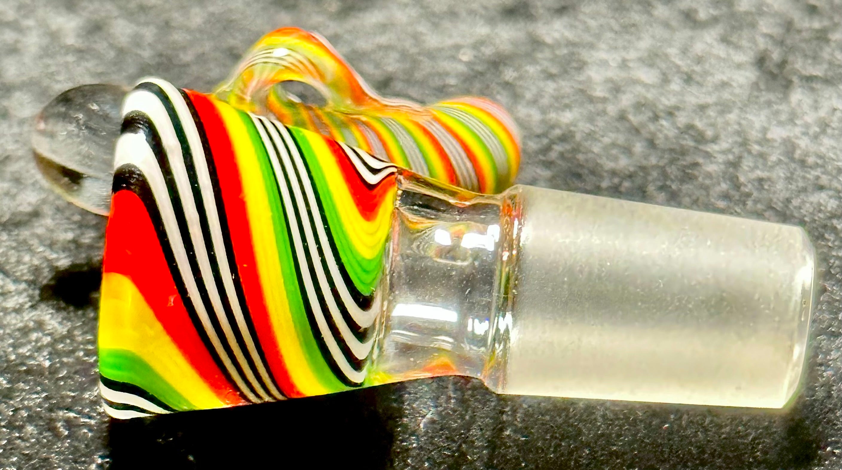 Dippy Glass 14mm Rasta Nana Slide