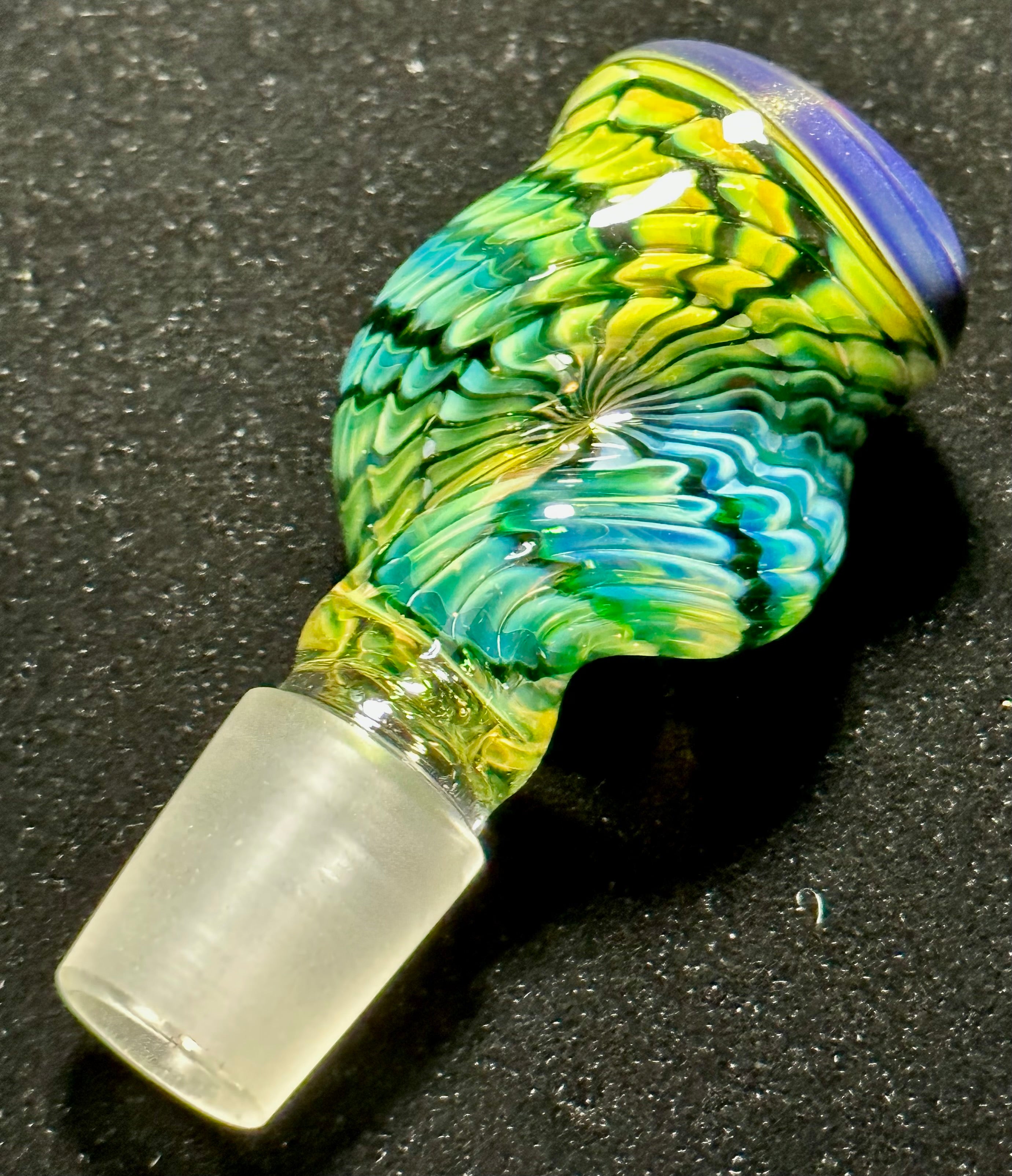 Dosh World 18mm Twisted Fumed Slide Green