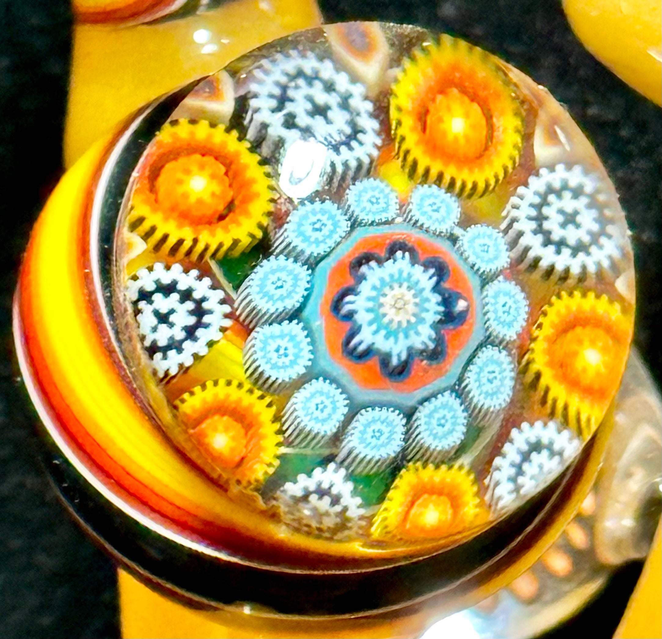 Future Glass Art Yellow & Fire Weiss Heady with Millie & Opal